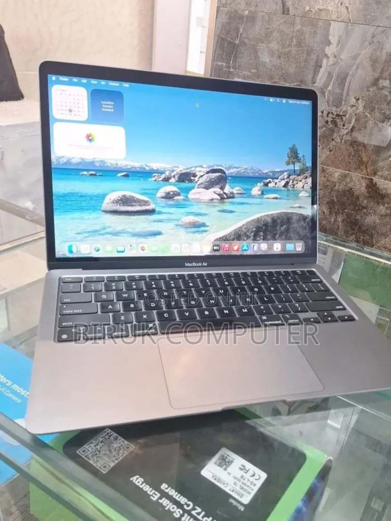 New Laptop Apple MacBook Air 2020 M1 8GB Apple M1 SSD 256GB