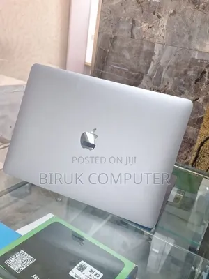 New Laptop Apple MacBook Air 2020 M1 8GB Apple M1 SSD 256GB