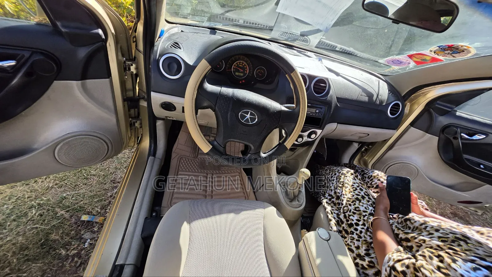 JAC J3 2010 Gold