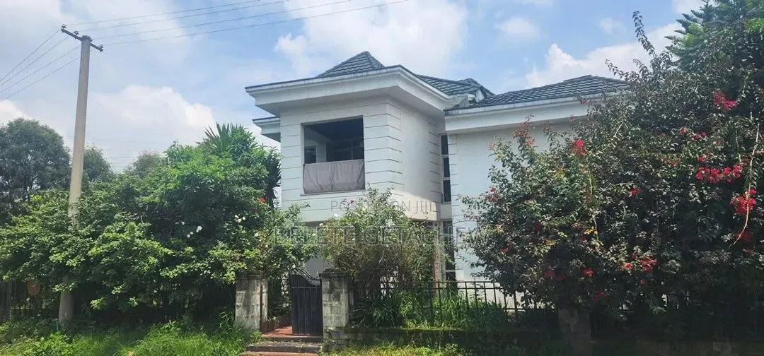 5bdrm House in Ayat Addis Mender ,, Bole for sale