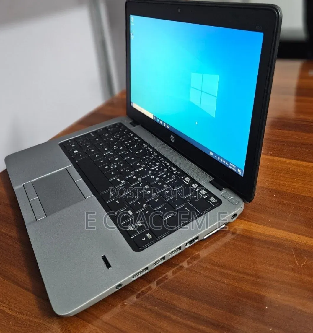New Laptop HP EliteBook 820 G1 8GB Intel Core i5 HDD 500GB