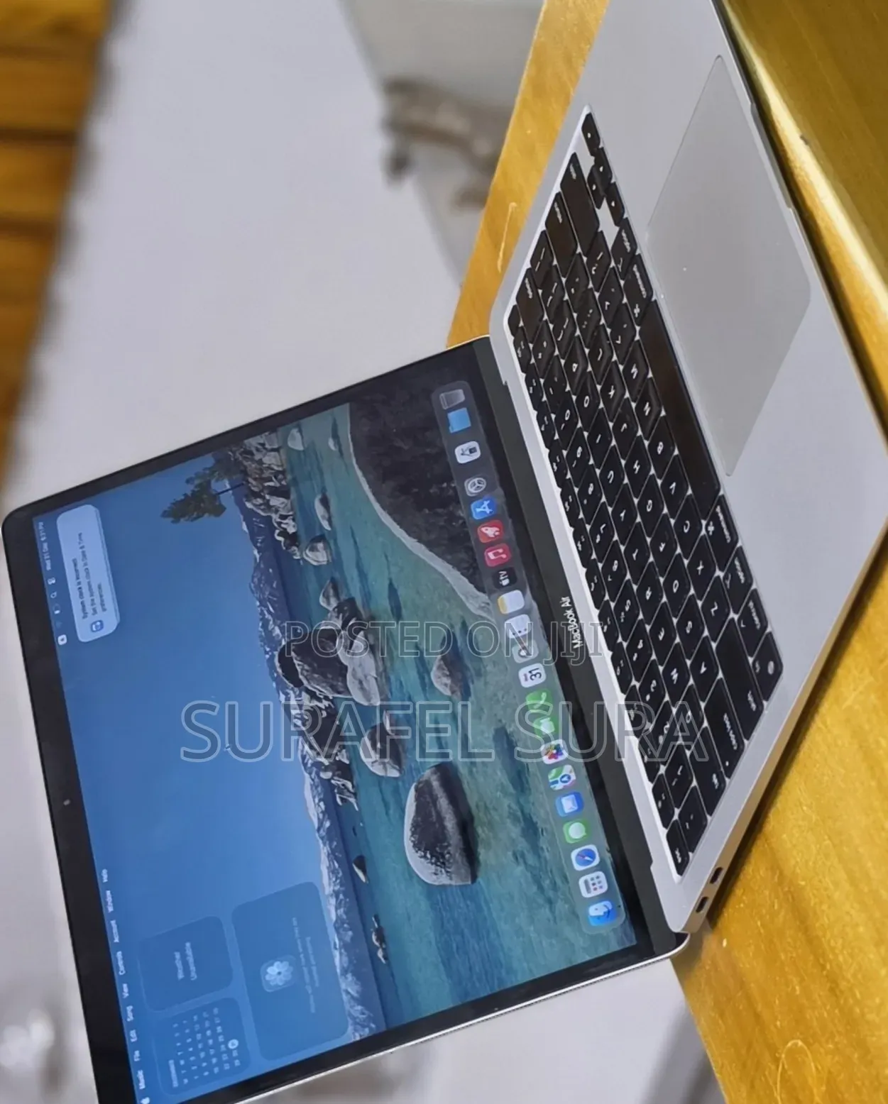New Laptop Apple MacBook Air 2020 M1 8GB Apple M1 SSD 256GB
