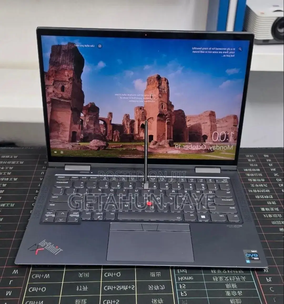 New Laptop Lenovo ThinkPad X1 Yoga 16GB Intel Core i5 SSD 512GB