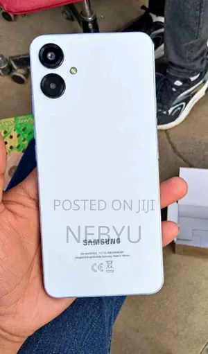 Samsung Galaxy A06 128 GB White