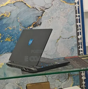 New Laptop Acer Predator Helios 300 16GB Intel Core i9 SSD 1T