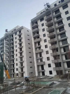 4bdrm Apartment in Ghion Real Estate, Bole for sale