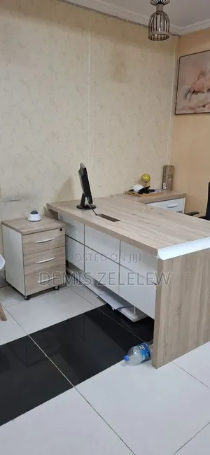 Managerial Office Desk for Sale