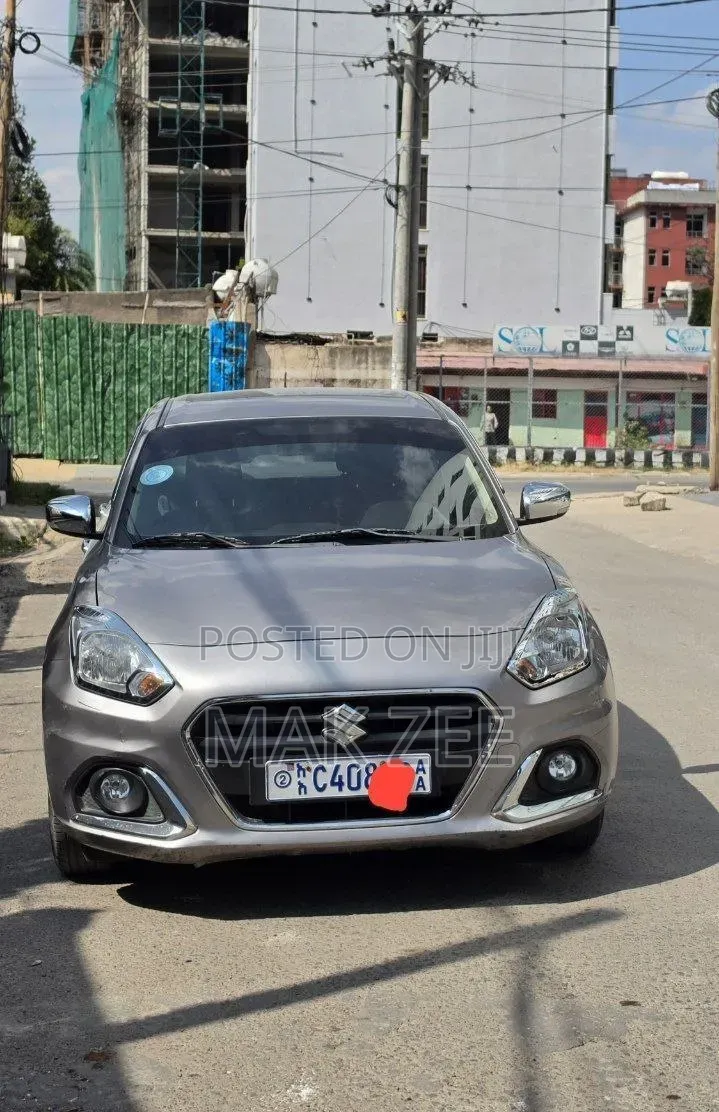 Suzuki Dzire 2022 Silver