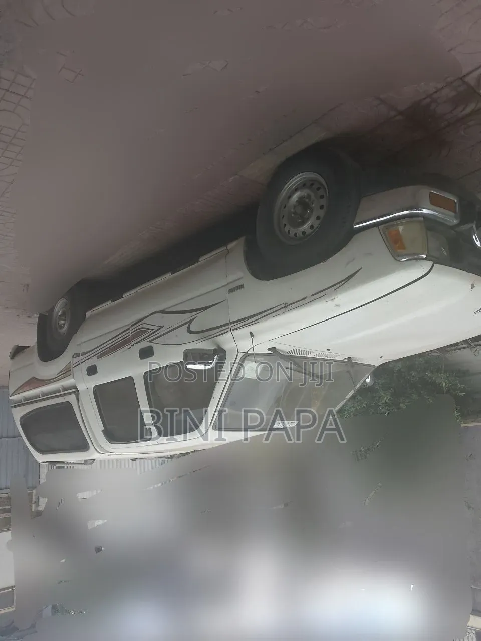 Toyota Hilux 1991 White