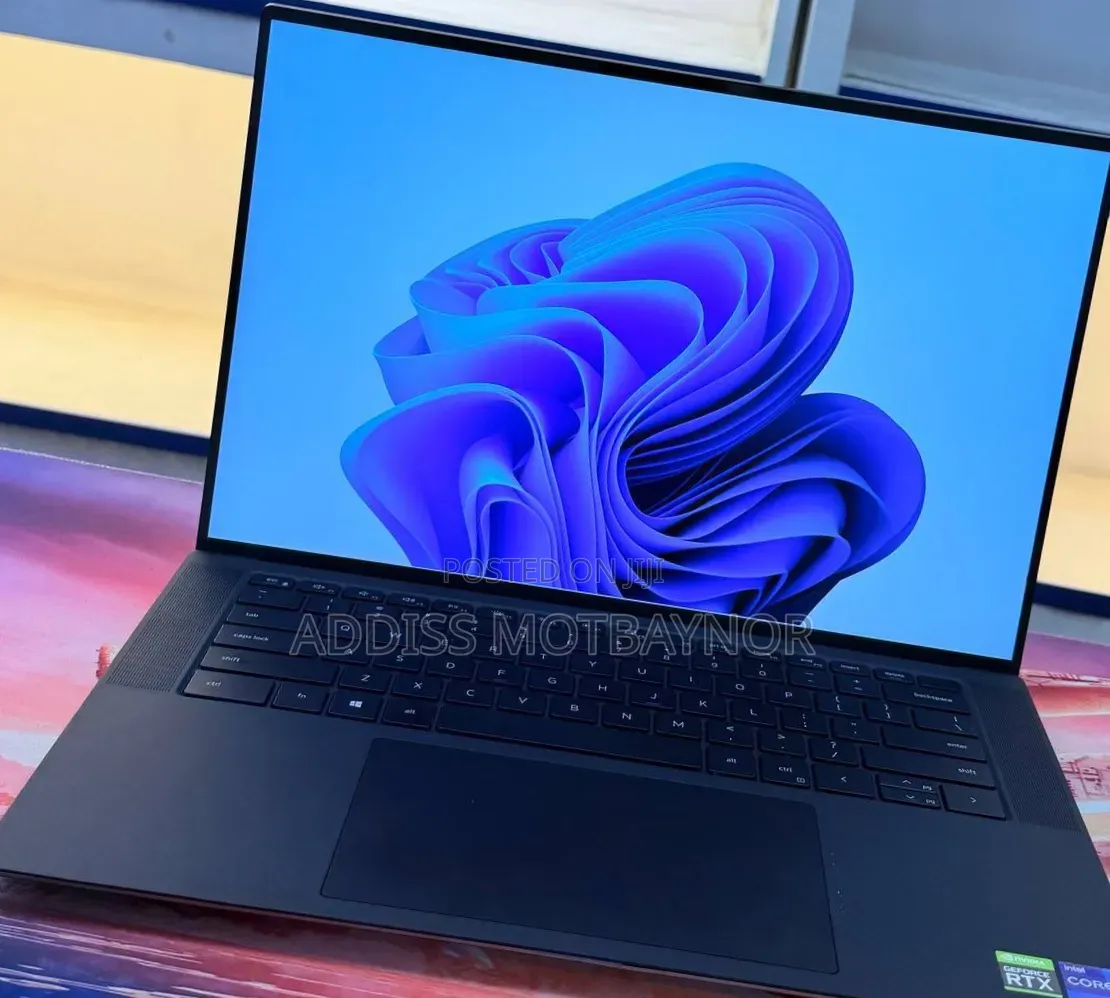 New Laptop Dell Precision 5540 16GB Intel Core i9 SSD 512GB