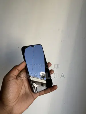 Apple iPhone X 64 GB Black