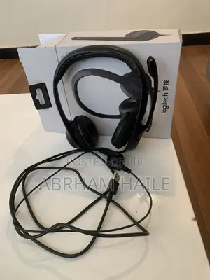 Logitech H390