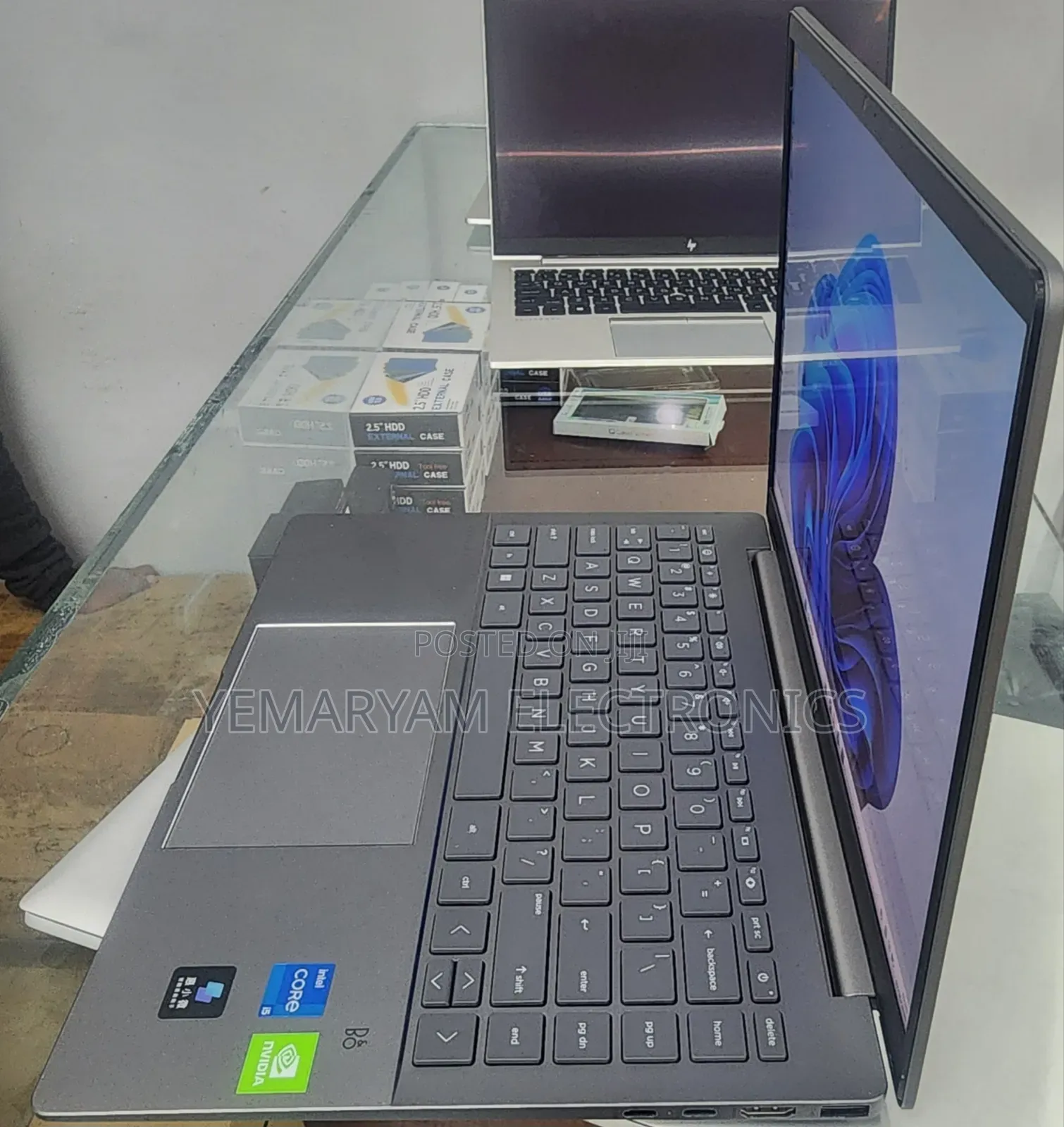 New Laptop HP Pavilion 14 16GB Intel Core i5 SSD 512GB