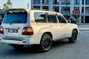 Toyota Land Cruiser 100 VX 4.7 V8 2005