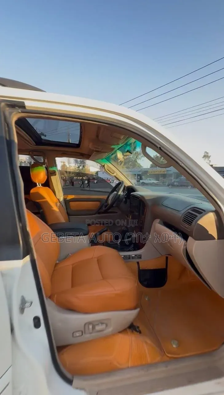 Toyota Land Cruiser 100 VX 4.7 V8 2005