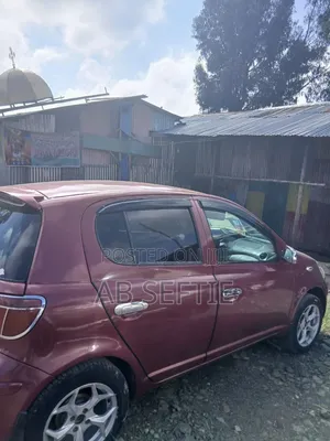 Toyota Vitz 2003