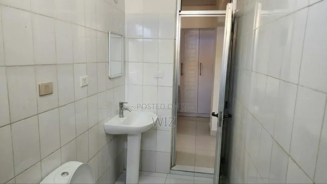 2bdrm Apartment in Kirkos for rent