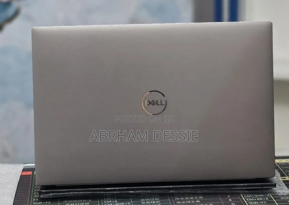 New Laptop Dell 16GB Intel Core i7 SSD 512GB