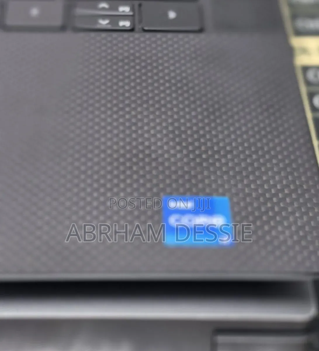 New Laptop Dell 16GB Intel Core i7 SSD 512GB