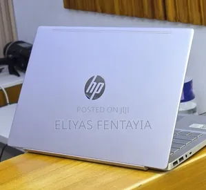New Laptop HP Pavilion 14 8GB Intel Core i5 SSD 512GB
