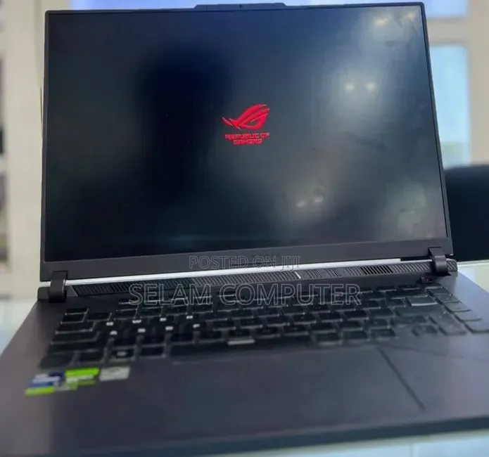 New Laptop Asus ROG Strix G16 G614 16GB Intel Core i9 SSD 512GB