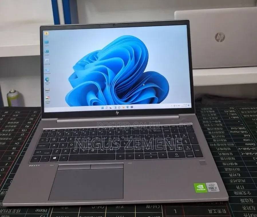 New Laptop HP ZBook Create G7 16GB Intel Core i7 SSD 512GB
