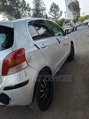 Toyota Yaris 2010