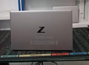 New Laptop HP ZBook Create G7 16GB Intel Core i7 SSD 512GB