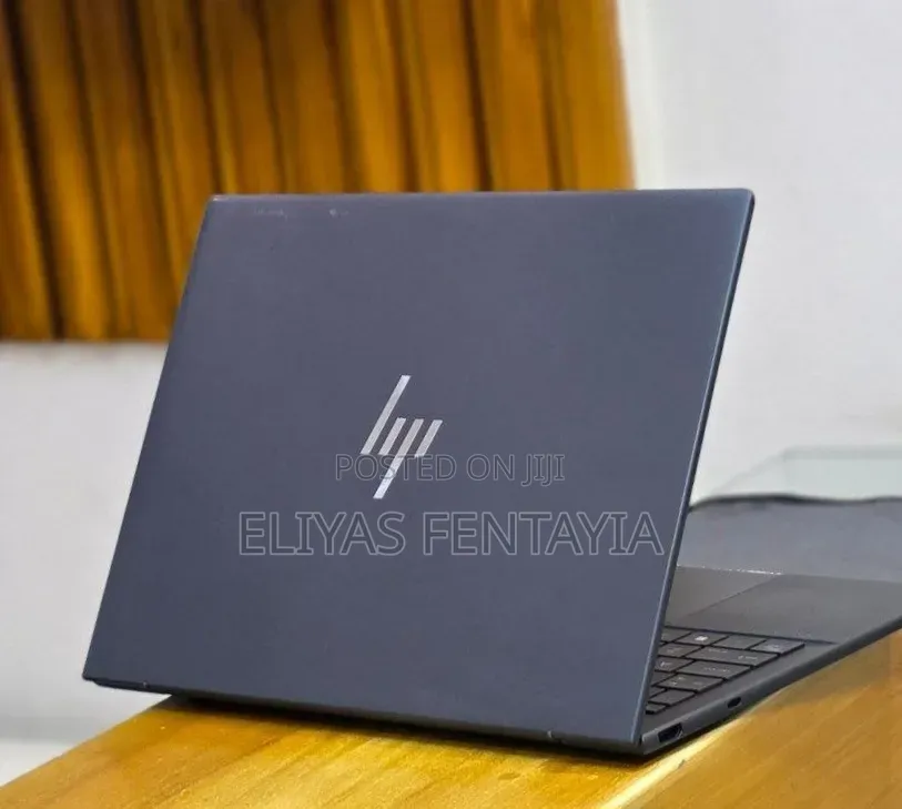New Laptop HP Dragonfly G3 16GB Intel Core i7 SSHD (Hybrid) 512GB