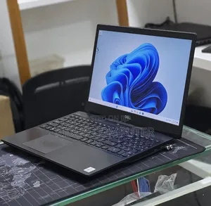 New Laptop Dell G15 5510 16GB Intel Core i7 SSD 512GB