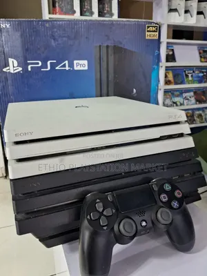 PlayStation 4 Pro Black and White