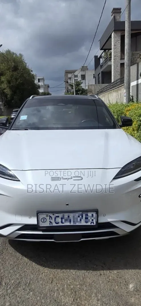 BYD Song Plus 2024 White