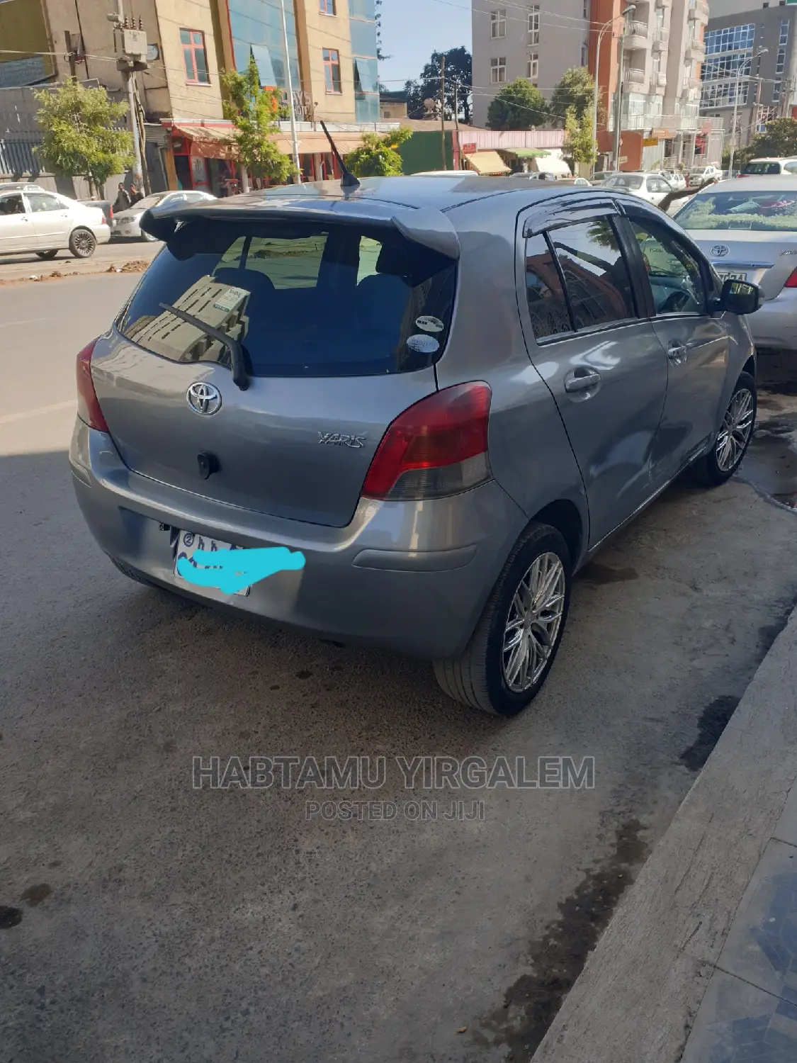 Toyota Yaris 2010 Gray