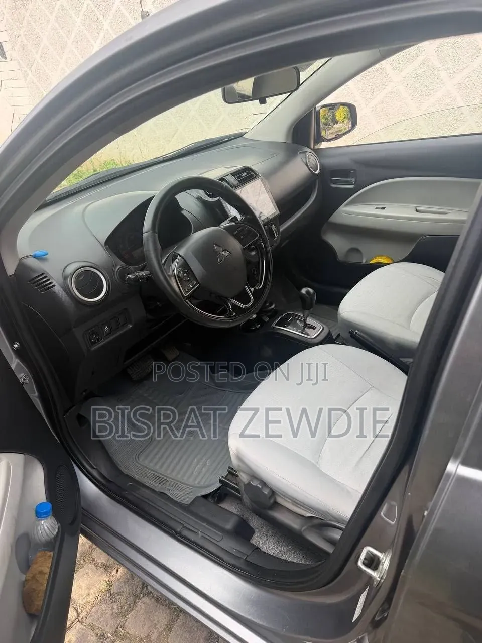 Mitsubishi Attrage 2022 Gray