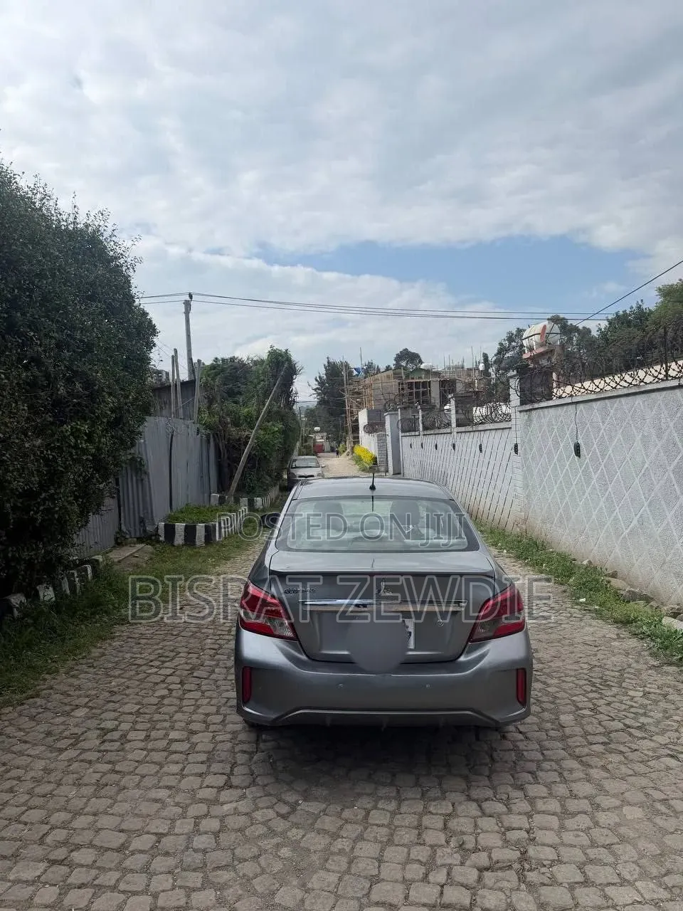Mitsubishi Attrage 2022 Gray