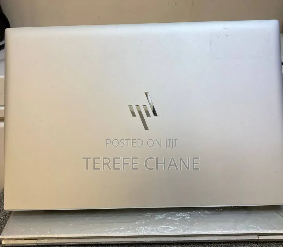 New Laptop HP EliteBook 845 G8 16GB AMD Ryzen 5 SSD 512GB