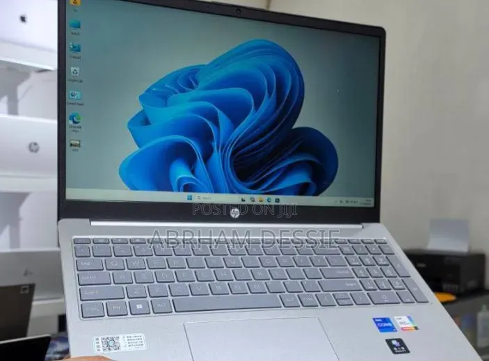 New Laptop HP 16GB Intel Core i7 SSD 1T