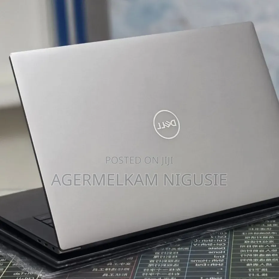 New Laptop Dell Inspiron 15 5570 16GB Intel Core i7 SSD 512GB