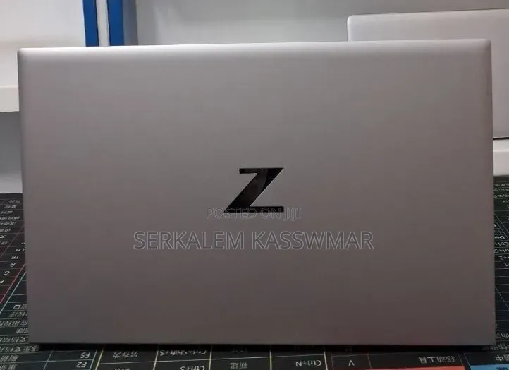 New Laptop HP ZBook 15 16GB Intel Core i7 SSD 512GB