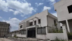 4bdrm Villa in Eniy Realestate, Bole for sale