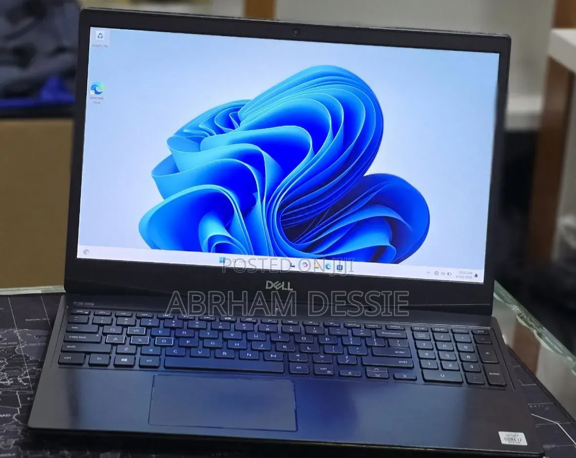 New Laptop Dell 16GB Intel Core i7 SSD 512GB