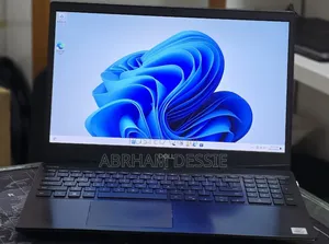 New Laptop Dell 16GB Intel Core i7 SSD 512GB