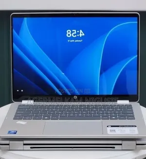 New Laptop HP OmniBook 5 Flip 16GB Intel Core i7 SSD 512GB