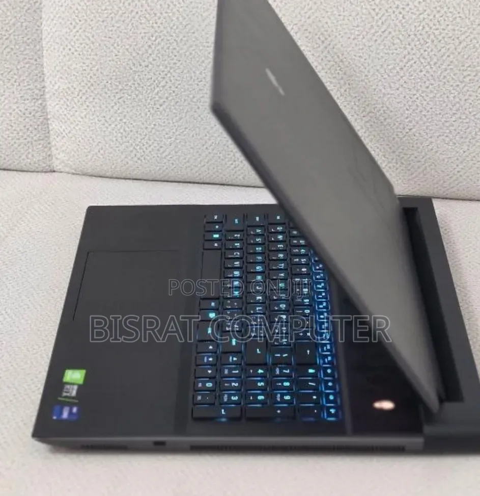 New Laptop Alienware M18 R2 32GB Intel Core i9 SSD 2T