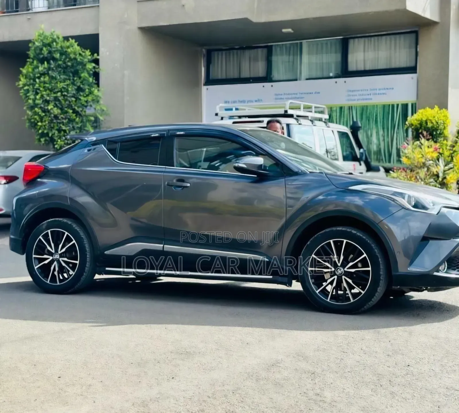 Toyota C-HR 2017 Gray