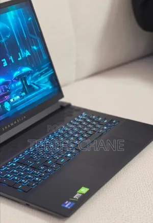New Laptop Alienware M18X R2 32GB Intel Core i9 SSD 2T