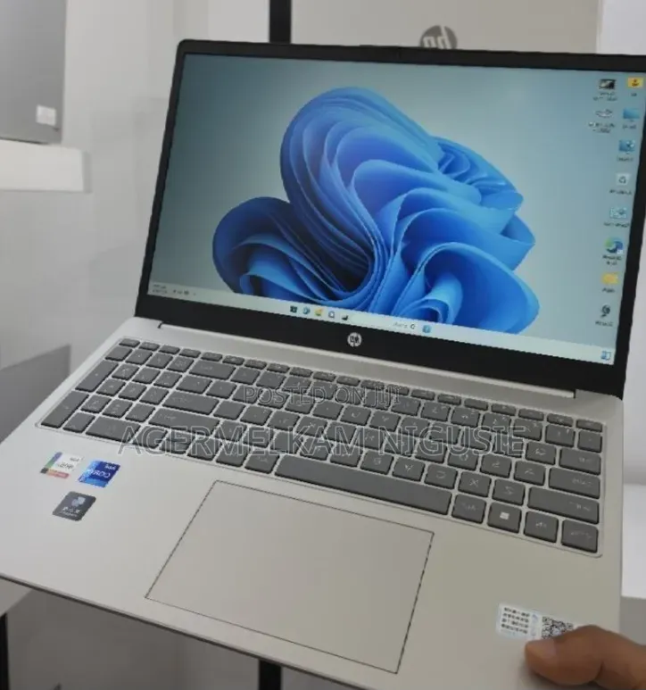 New Laptop HP Stream Notebook 16GB Intel Core i7 SSD 512GB