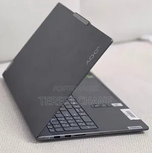New Laptop Lenovo Yoga 9 32GB Intel Core Ultra 9 SSD 1T