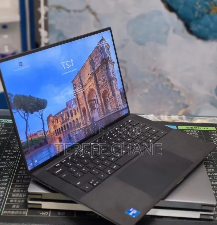 New Laptop Dell Precision 5560 32GB Intel Core i7 SSD 1T