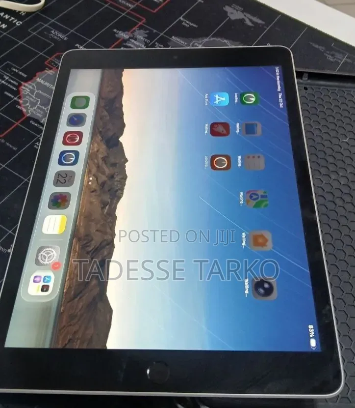 New Apple iPad 10.2 (2020) 256 GB Silver